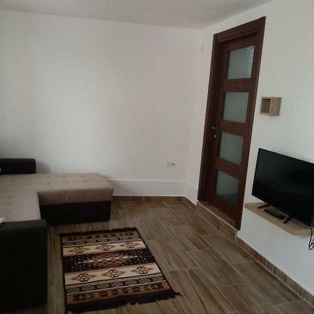 At George'S Apartments أوهغيد المظهر الخارجي الصورة