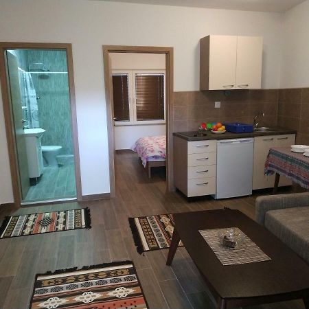 At George'S Apartments أوهغيد المظهر الخارجي الصورة