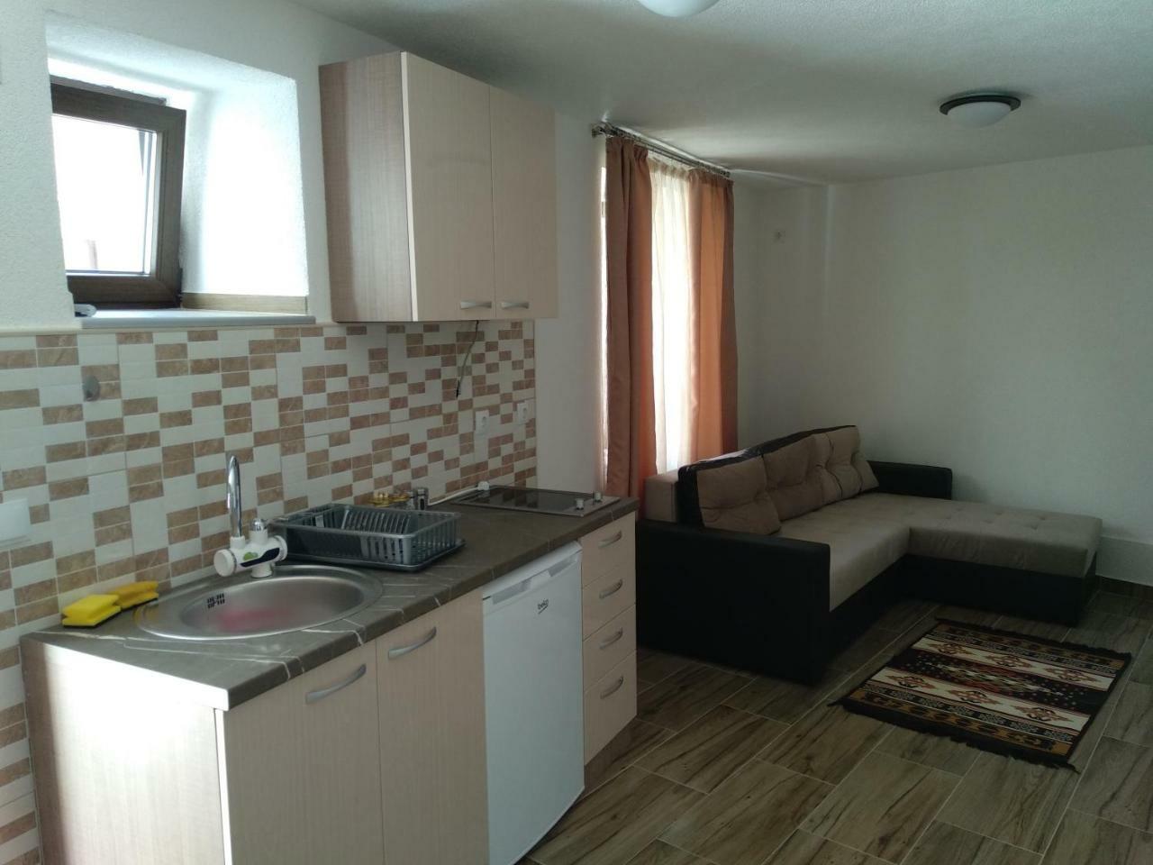 At George'S Apartments أوهغيد المظهر الخارجي الصورة