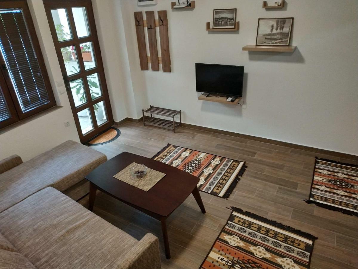 At George'S Apartments أوهغيد المظهر الخارجي الصورة