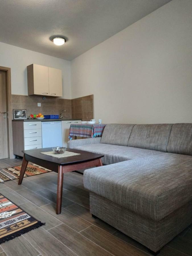 At George'S Apartments أوهغيد المظهر الخارجي الصورة